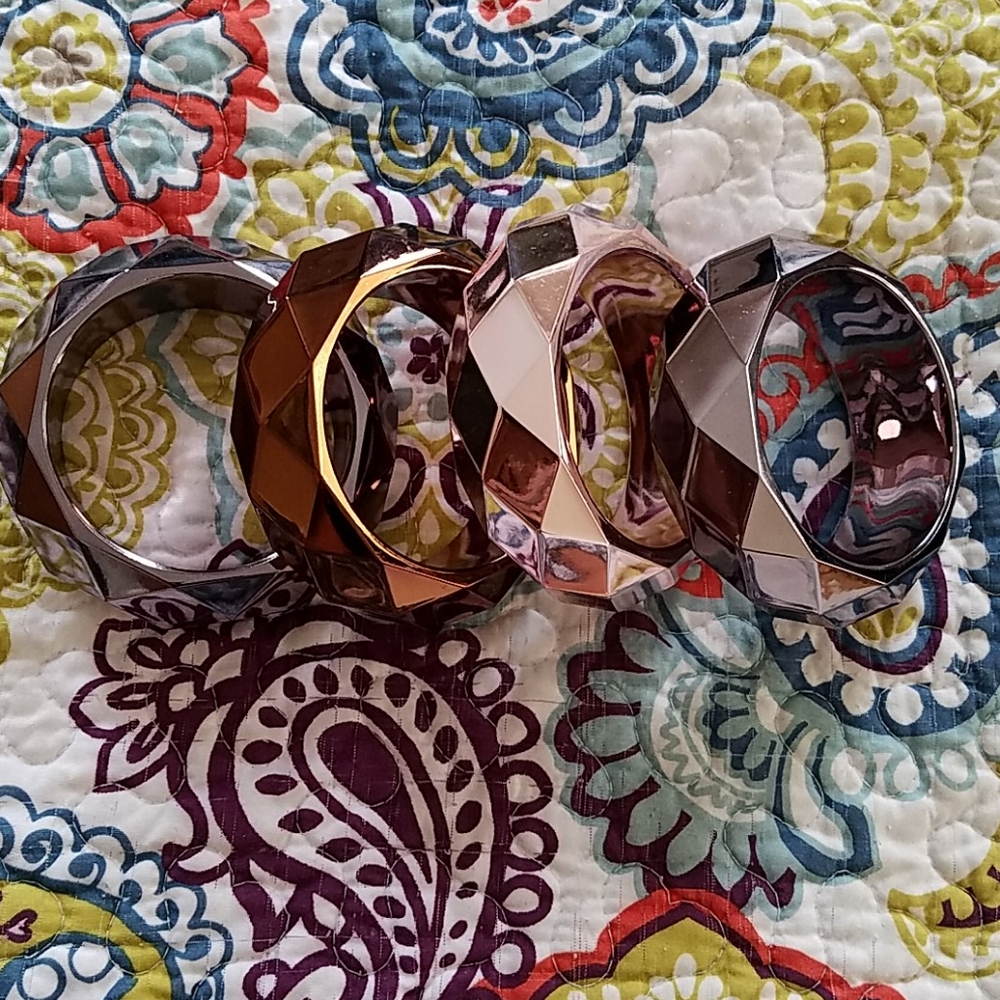 💥3 for $15💥 Geometric bangles